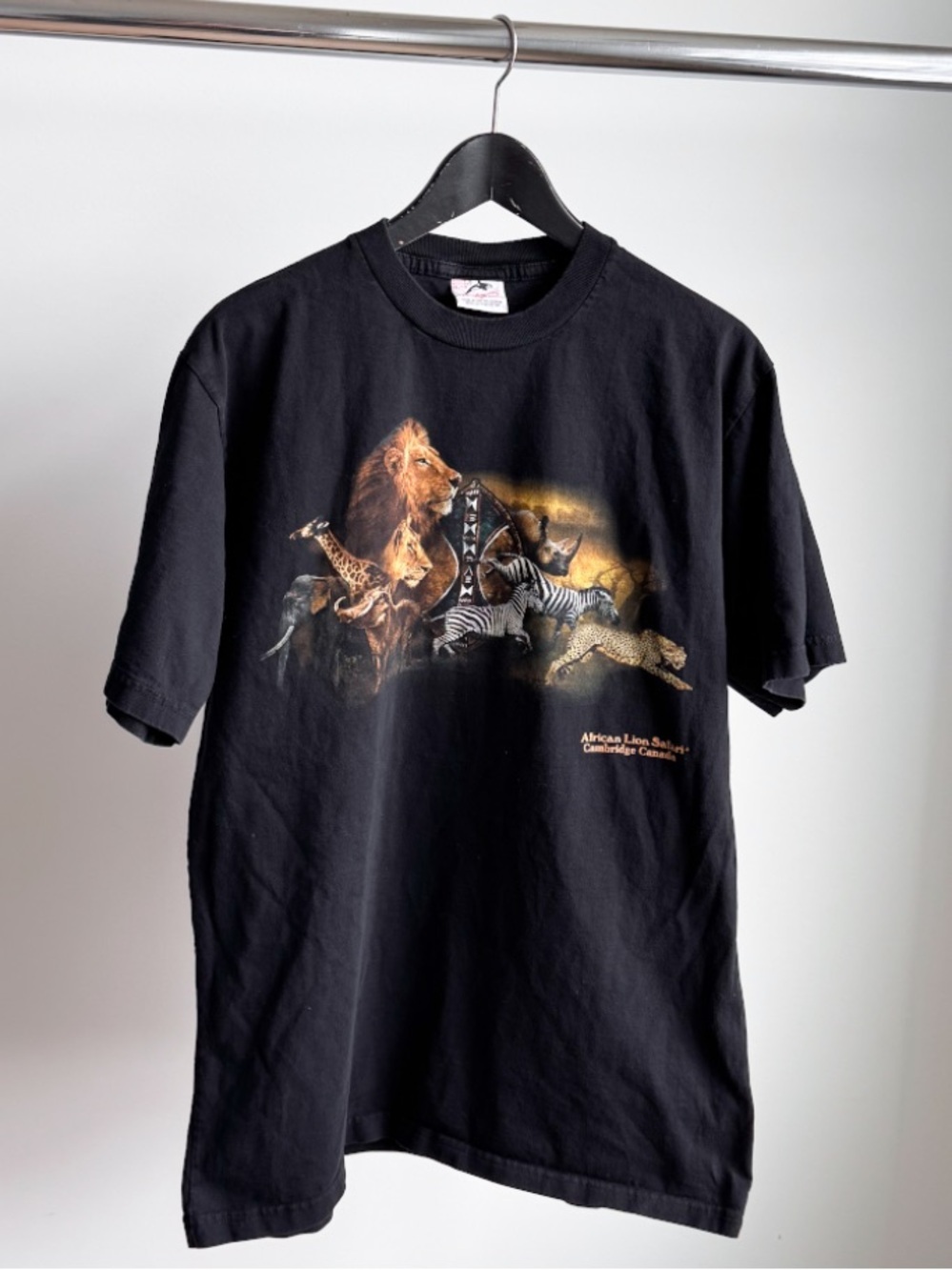 Vtg African Lion Safari Tee XL fits M/L 21x29.5 Harlequin Nature Graphics